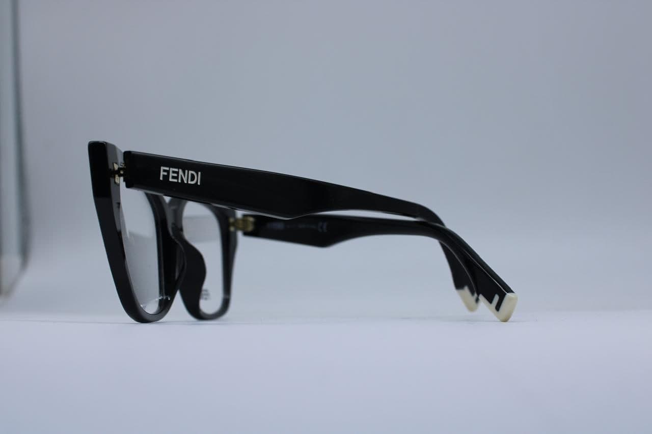FENDI FE500011