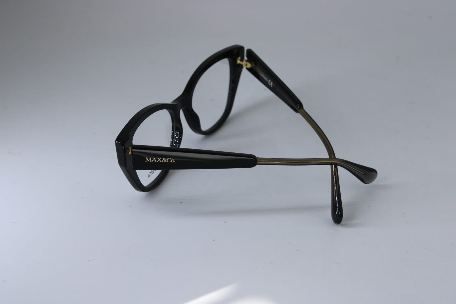 MAX&Co  MO5028  001