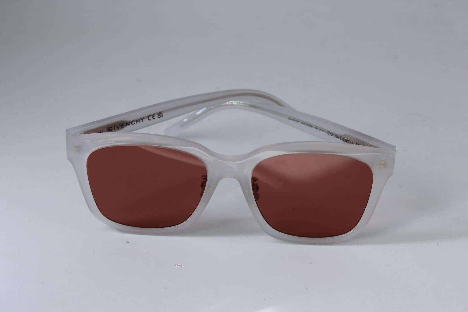 GIVENCHY GV40018F 24S